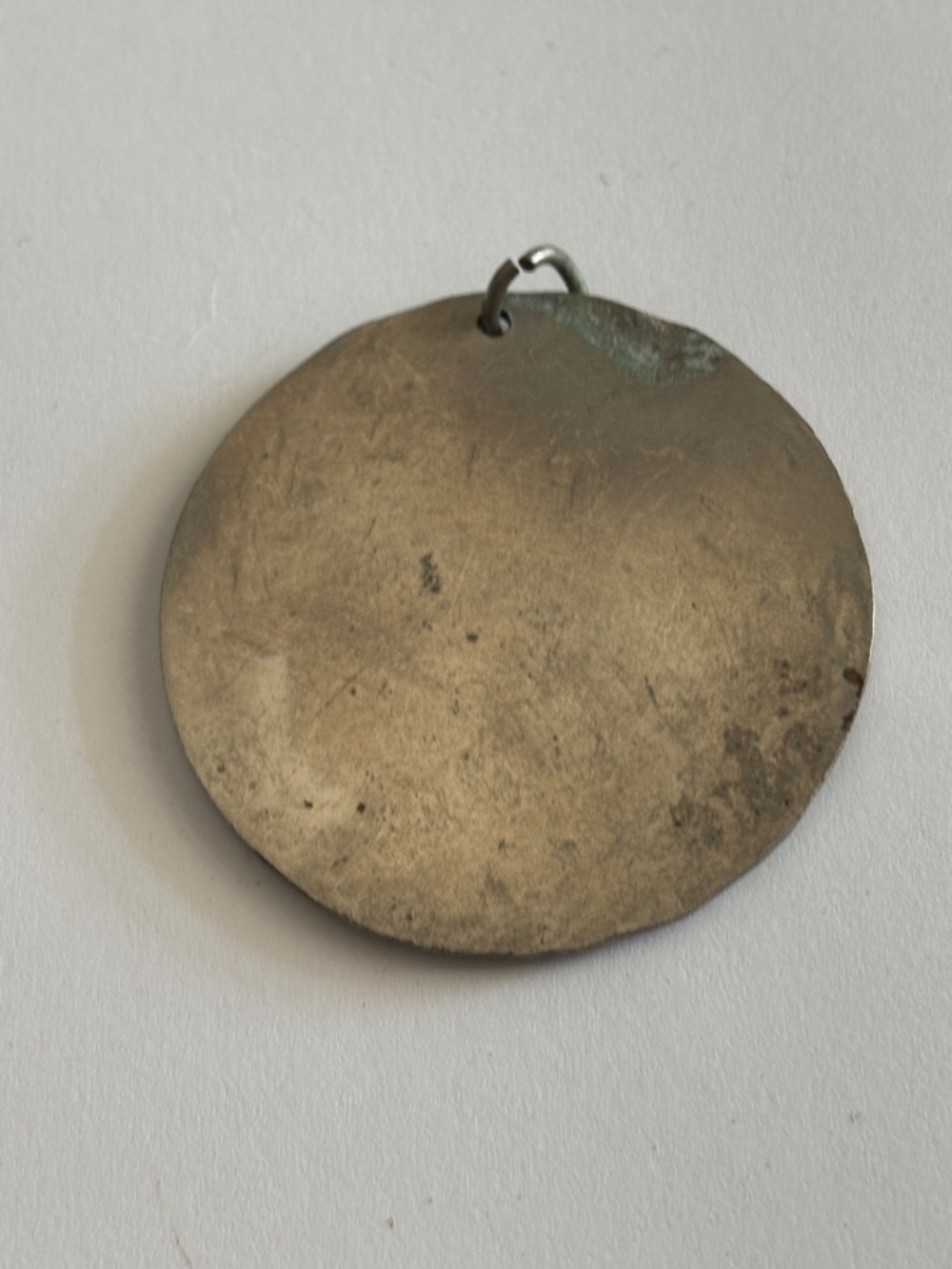 Vintage Shield Crest Pendant with Lions - Silver Tone - Picture 2 of 2